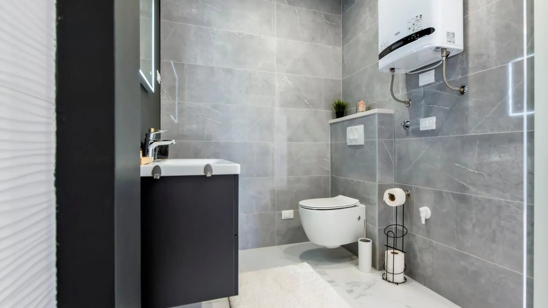 Apartments With Private Jacuzzi Garbin 1 And Garbin 2 Rovinj